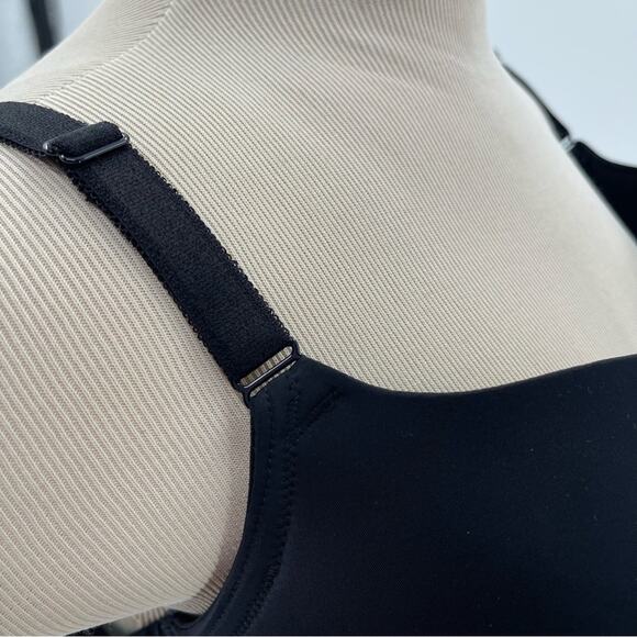 Torrid Curve Back smoothing Lace Detail Black Everyday T-Shirt Bra Size 44B - Picture 7 of 12